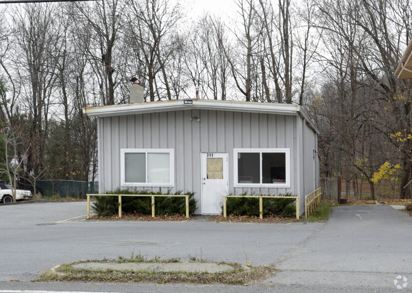 311 W Rt-211, Middletown, NY for sale - Primary Photo - Image 1 of 1