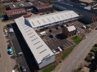 Hewell Rd, Redditch to rent Building Photo- Image 1 of 8