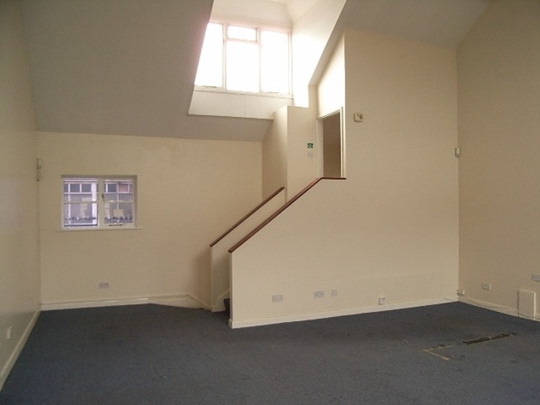 Castlegate Quay, Stockton On Tees for rent - Interior Photo - Image 2 of 3