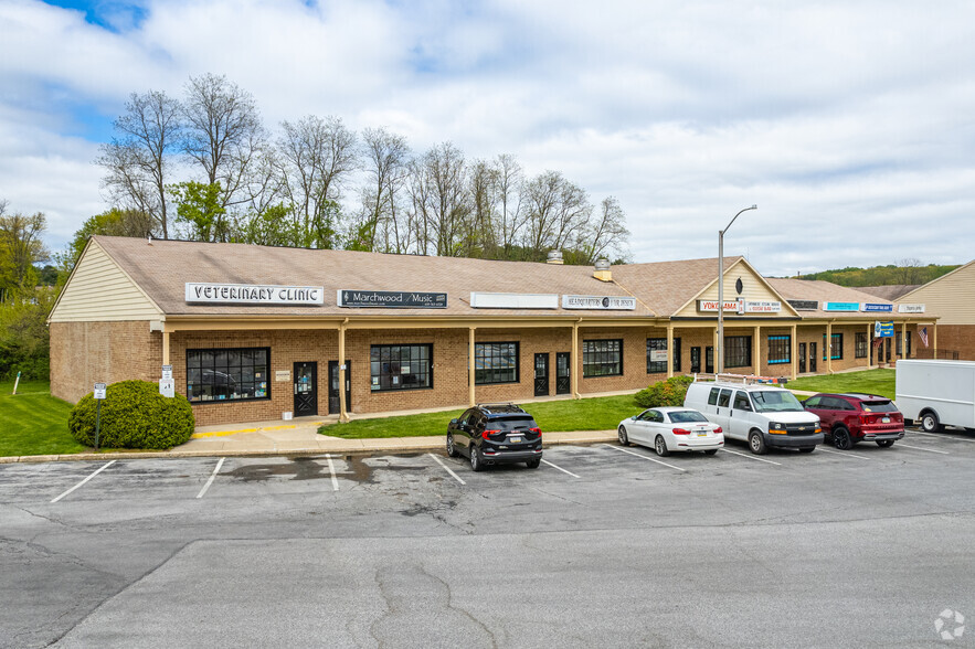 100 Marchwood Rd, Exton, PA for rent - Building Photo - Image 1 of 14