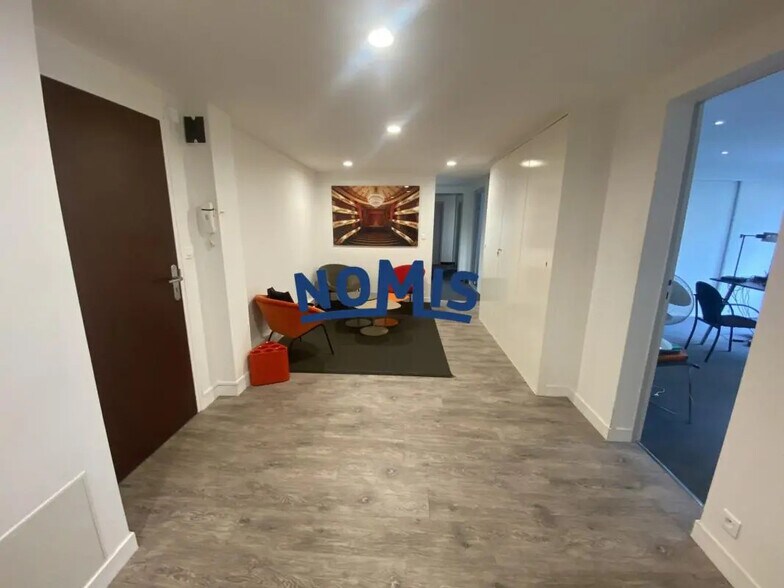 Office in Nantes to rent - Interior Photo - Image 2 of 5