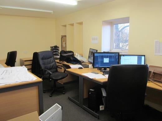 Hanbury Rd, Stoke Prior to rent - Building Photo - Image 3 of 4