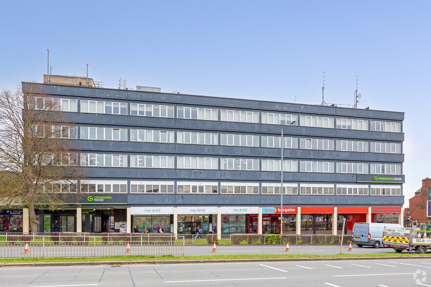Crossgates, Leeds for sale - Primary Photo - Image 1 of 1