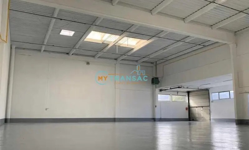 Industrial in Bonneuil-sur-Marne to rent - Interior Photo - Image 3 of 8