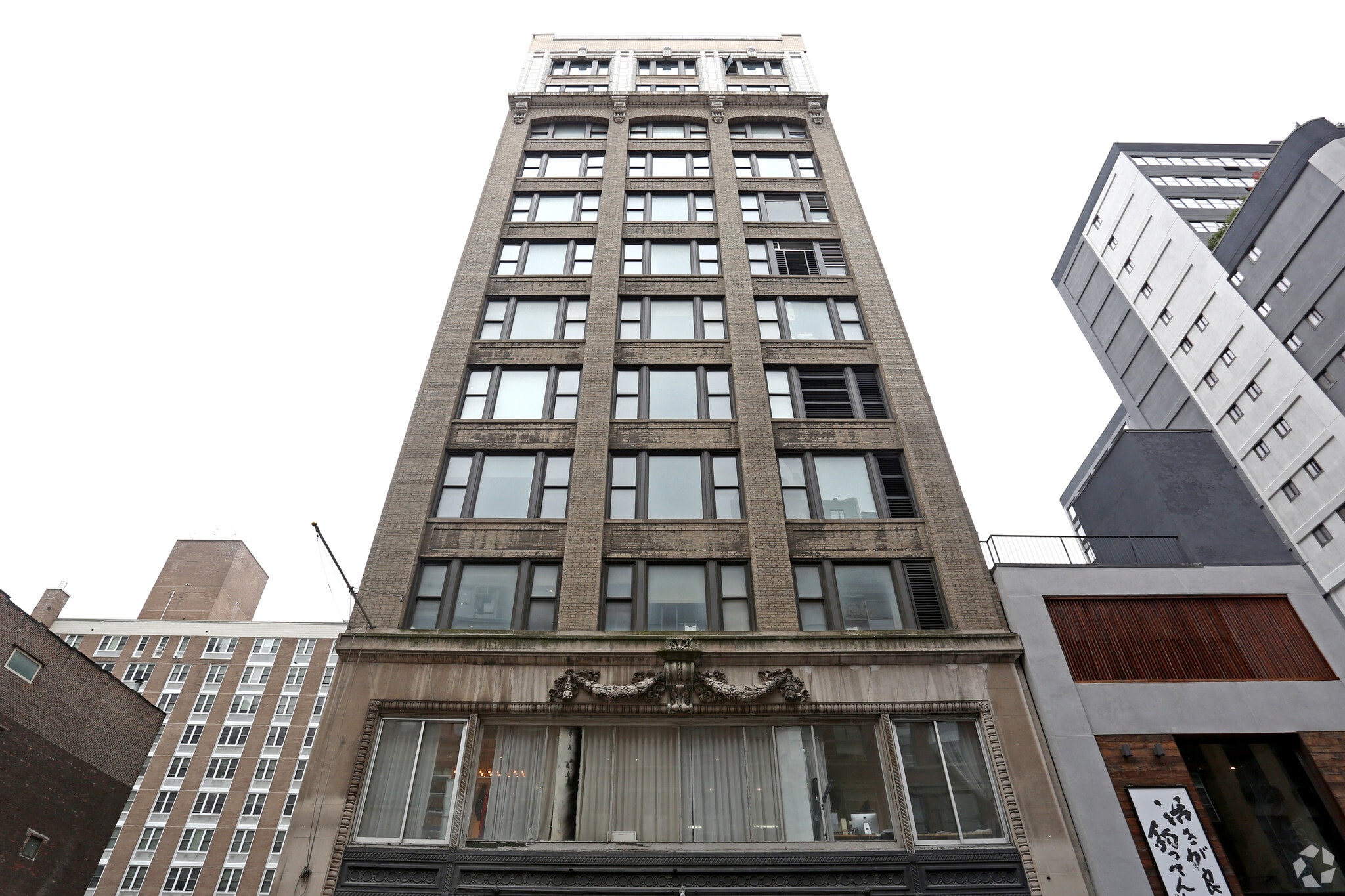 148 W 24th St, New York, NY to rent Building Photo- Image 1 of 6
