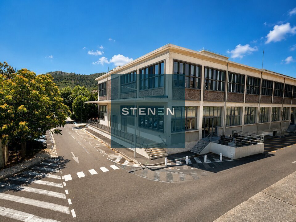 Office in Marseille to rent Building Photo- Image 1 of 6