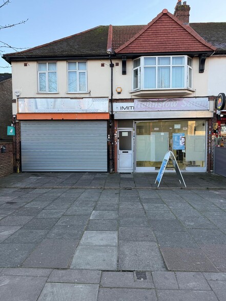 358-360 Staines Rd, Hounslow for rent - Building Photo - Image 1 of 2