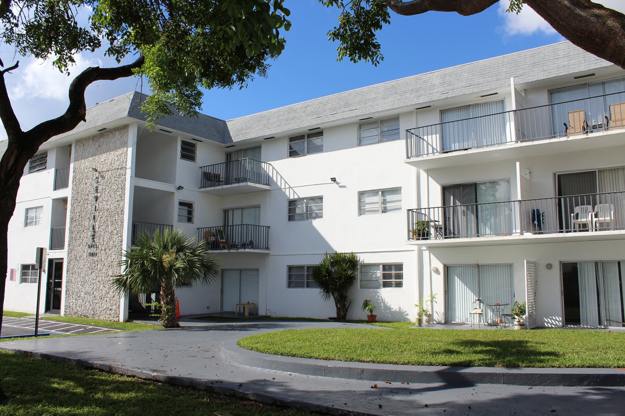 16030 NE 19 Ct, Miami, FL for sale Other- Image 1 of 1