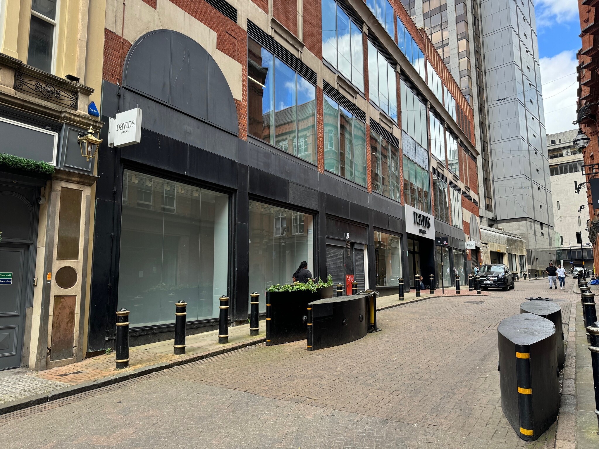 Temple Row, Birmingham to rent Building Photo- Image 1 of 14
