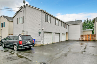 8218 SE Washington St, Portland, OR for sale Building Photo- Image 1 of 12