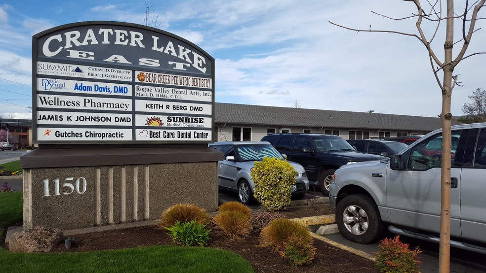 1150 Crater Lake Ave, Medford, OR for sale - Building Photo - Image 1 of 1