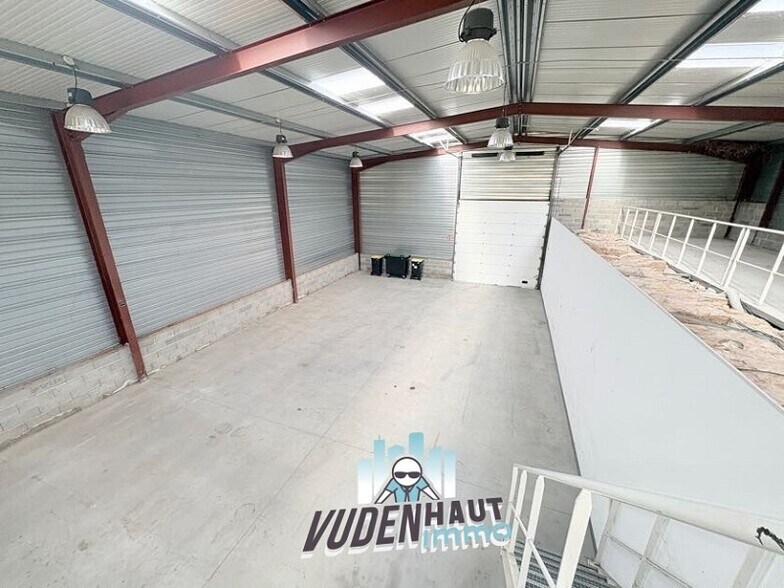 Light Industrial in Plaisance-du-Touch for sale - Building Photo - Image 2 of 9