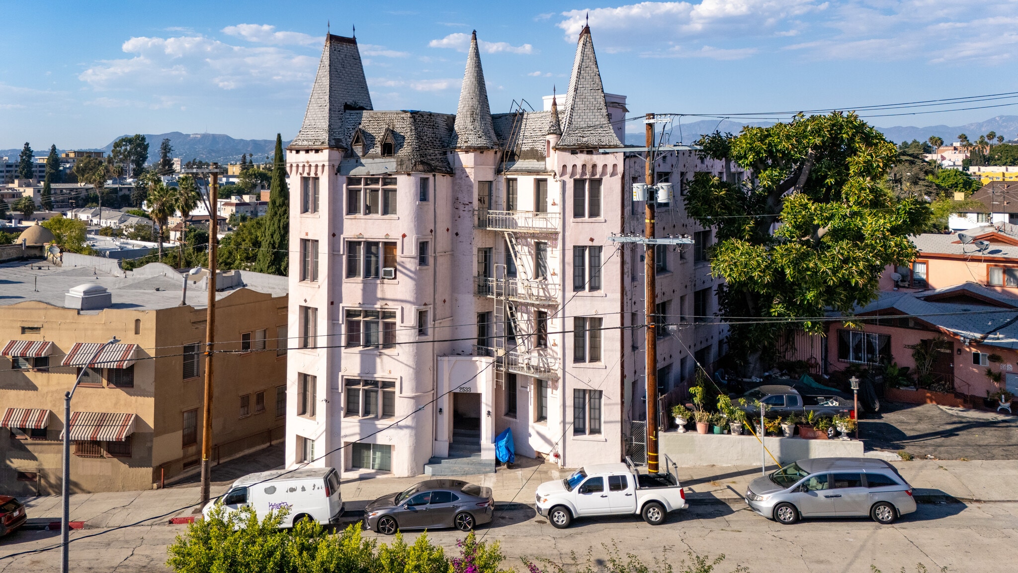 2533 Ocean View Ave, Los Angeles, CA for sale Building Photo- Image 1 of 1