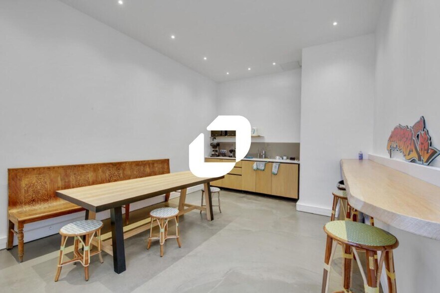 50 Bis Rue Maurice Arnoux, Montrouge to rent - Building Photo - Image 2 of 32