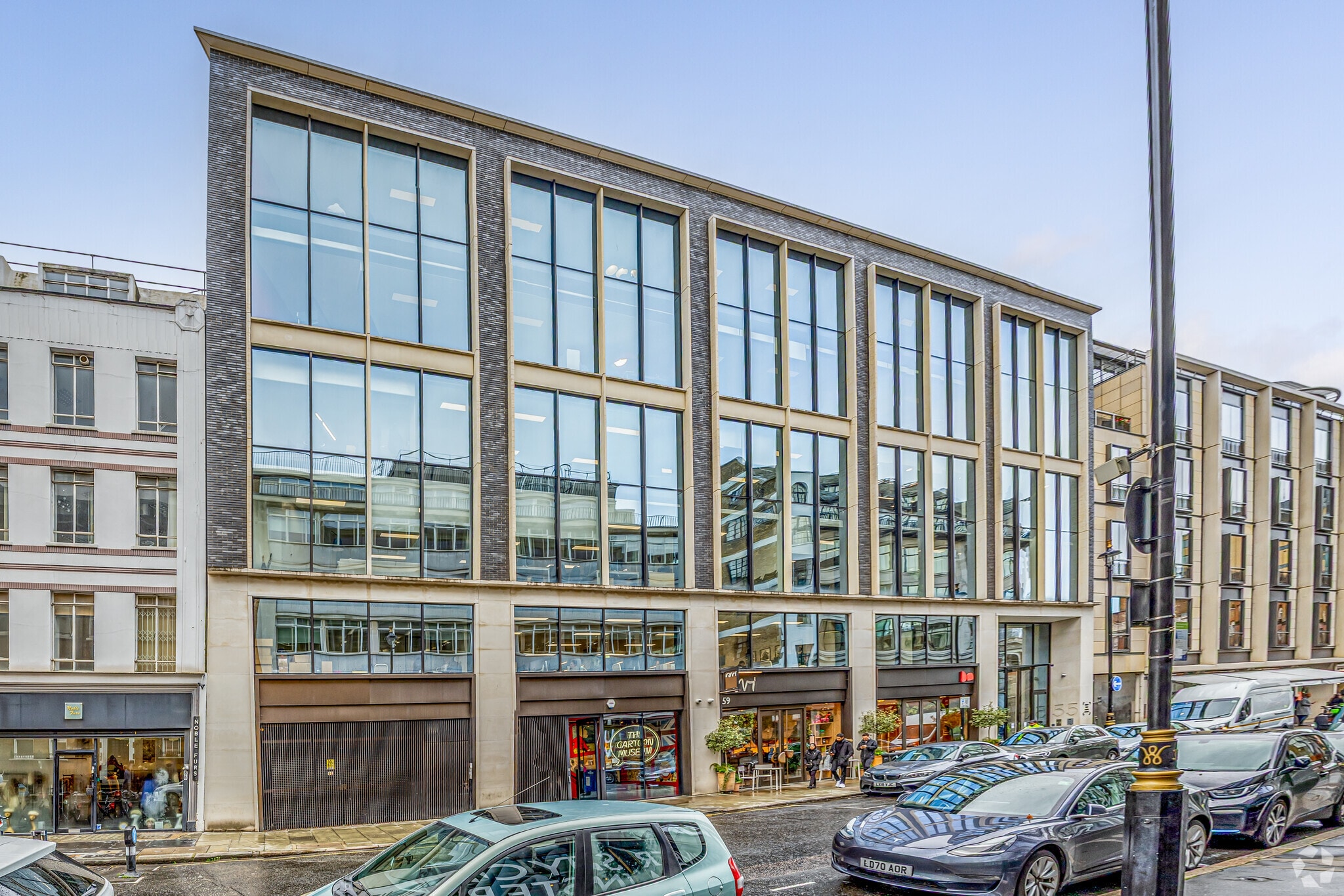 55-59 Wells St, London to rent Primary Photo- Image 1 of 12