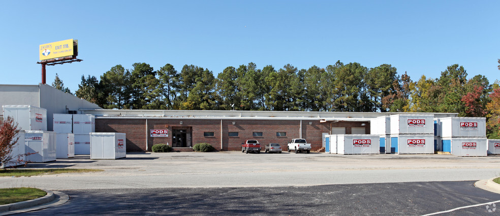 2118-2120 Commerce Dr, Cayce, SC for rent - Building Photo - Image 1 of 4