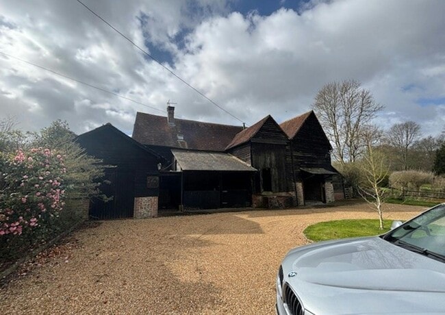 More details for Langhurst Barn, Chiddingfold - Industrial to Rent