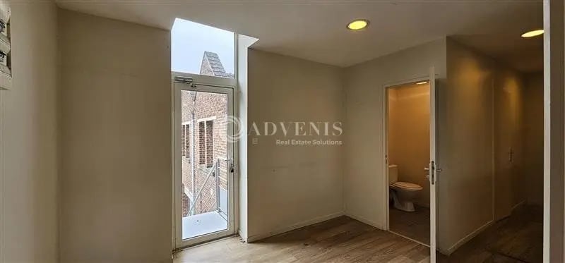 Office in Lille to rent - Interior Photo - Image 3 of 6