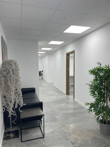 Office in València to rent - Interior Photo - Image 3 of 11