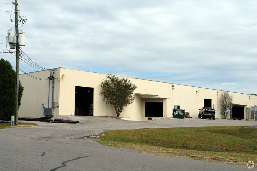 815 NW 25th Ave, Ocala, FL for rent - Building Photo - Image 3 of 3