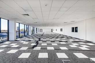 Stanley Green Business Park, Cheadle to rent Interior Photo- Image 1 of 3