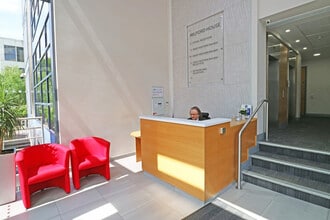 1 Milford St, Swindon to rent Interior Photo- Image 1 of 5