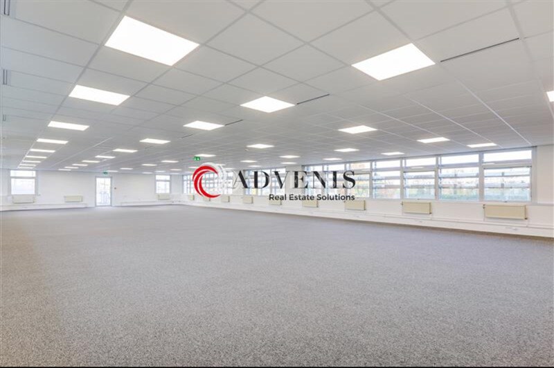 Parc Orlytech, Orly to rent - Interior Photo - Image 3 of 7