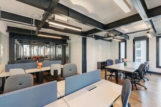 More details for 3 Place Martin Levasseur, Saint-Ouen-sur-Seine - Co-working to Rent