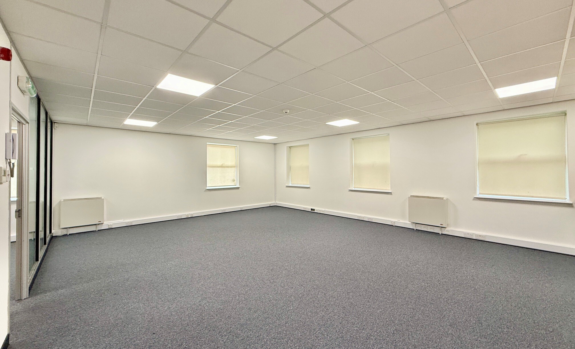 8 Bassett Court, Northampton to rent Interior Photo- Image 1 of 2