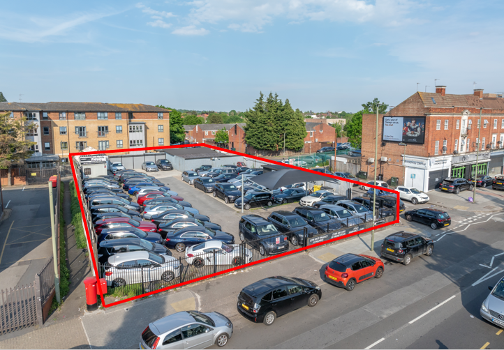 Burnt Oak Broa, Edgware for sale - Primary Photo - Image 1 of 1