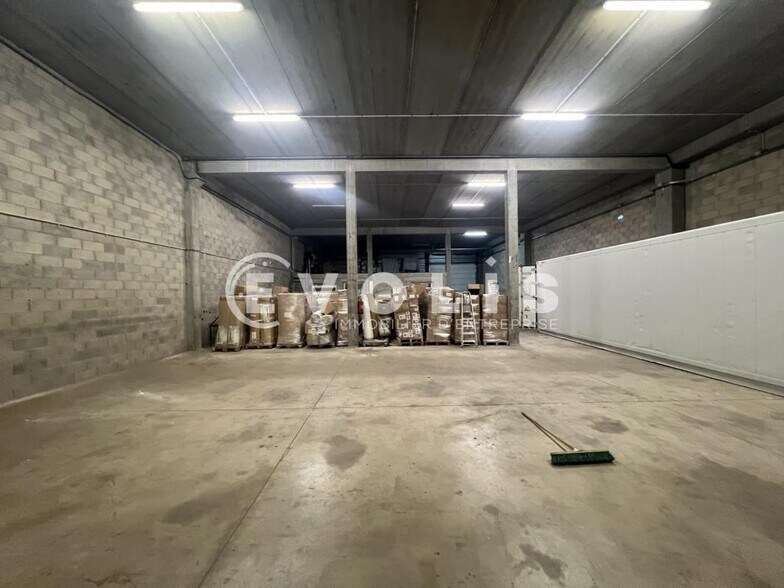 Light Industrial in Boissy-Saint-Léger to rent - Interior Photo - Image 3 of 9