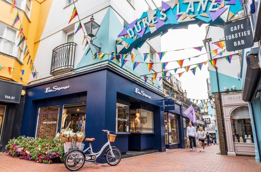 19-20 Dukes Ln, Brighton for sale - Primary Photo - Image 1 of 1