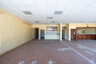 1915-1989 W Avenue L, Lancaster, CA for rent Interior Photo- Image 2 of 2