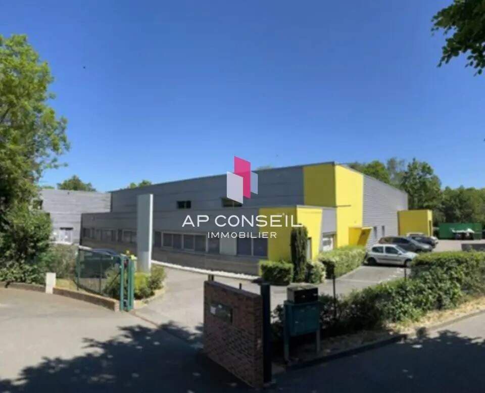 Location Local d'activités 1 450 m² - Photo 1