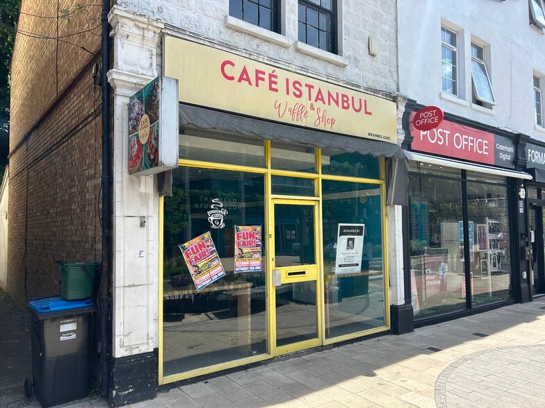 28 Croydon Rd, Caterham to rent - Building Photo - Image 1 of 1
