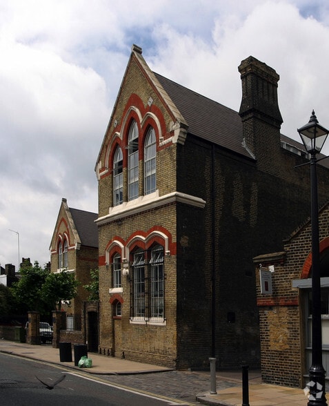 74 Roupell St, London for sale - Primary Photo - Image 1 of 11