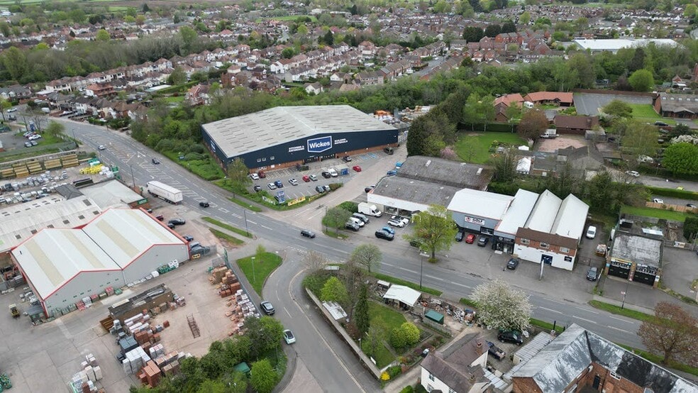 Weddington Rd, Nuneaton to rent - Building Photo - Image 2 of 2