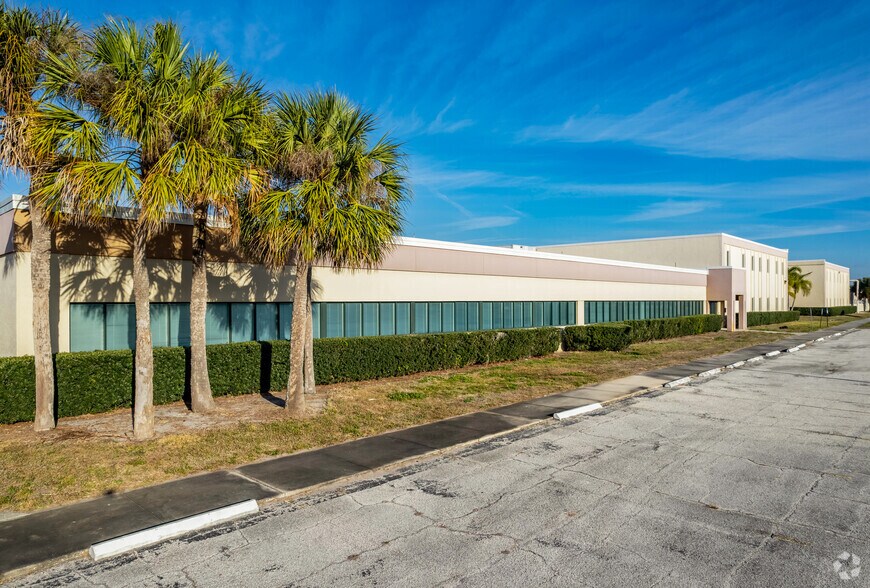 100106 Cattlemen Rd, Sarasota 34232 UK