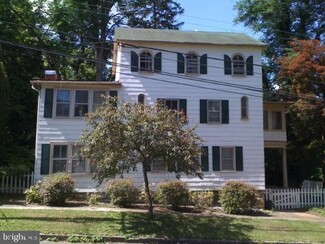 More details for 304 W German St S, Shepherdstown, WV - Residential for Sale