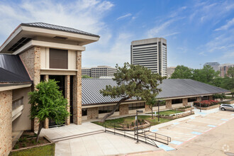 420 Decker Dr, Irving, TX for rent Building Photo- Image 1 of 11