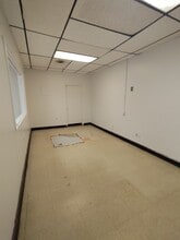 2945 Stone Hogan Connector Rd, Atlanta, GA to rent Building Photo- Image 2 of 8