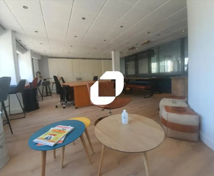 40 Rue De La Convention, Le Kremlin-Bicêtre to rent - Interior Photo - Image 2 of 5