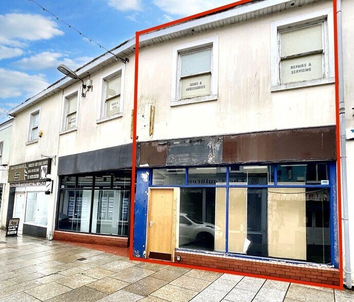 4-6 Fore St, St Austell for sale - Building Photo - Image 1 of 1