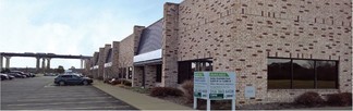 More details for 5480 Cloverleaf Pky, Valley View, OH - Light Industrial for Rent