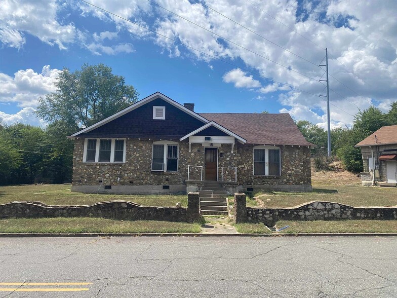 1148 Pleasant St, Hot Springs National Park, AR for sale - Primary Photo - Image 1 of 8