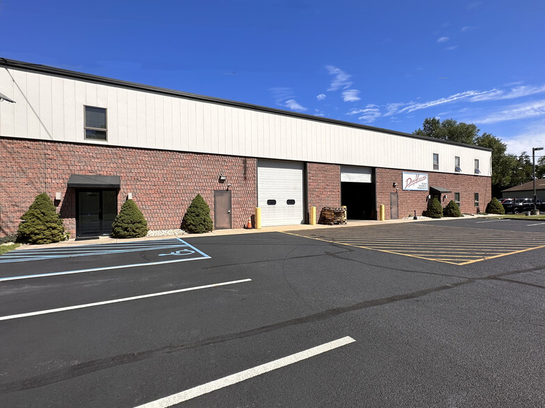 110-130 Miller Rd, Medford, NJ for rent - Building Photo - Image 2 of 8