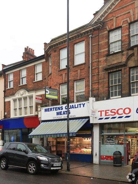 160 Hamlet Court Rd, Westcliff On Sea for sale - Primary Photo - Image 1 of 1