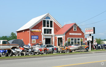 Retail in Sanford, ME for sale Primary Photo- Image 1 of 1