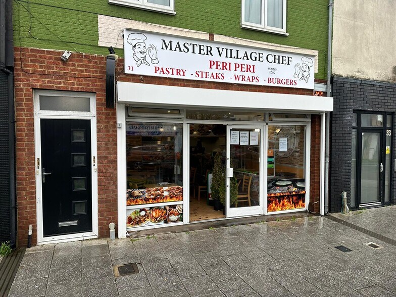 31 Victoria Rd, Southampton for sale - Building Photo - Image 1 of 1