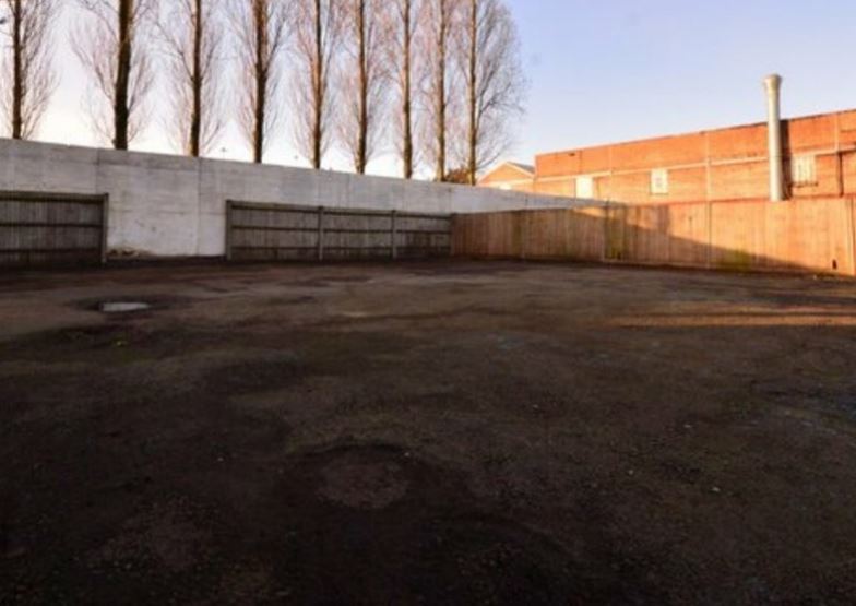 14 Magnet Rd, Wembley for sale Primary Photo- Image 1 of 1